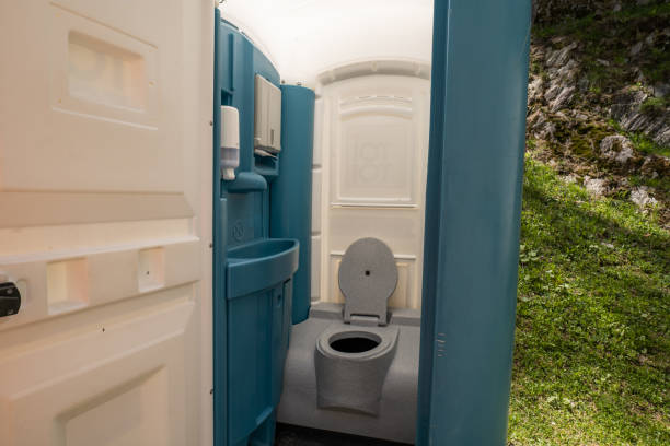 Professional porta potty rental in Level Park Oak Park, MI