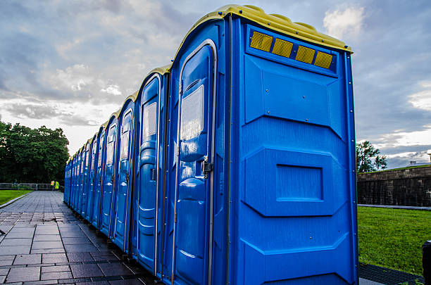 Best Portable toilet rental cost  in Level Park Oak Park, MI